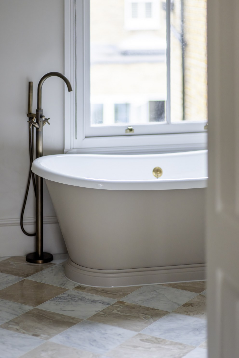 Lion House - London | Master Bath | Interior Designers